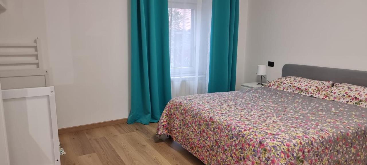 Casa Vacanza Con Piscina,Area Giochi Bambini. Santa Maria della Versa 외부 사진