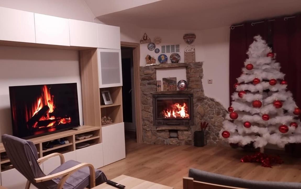Casa Vacanza Con Piscina,Area Giochi Bambini. Santa Maria della Versa 외부 사진